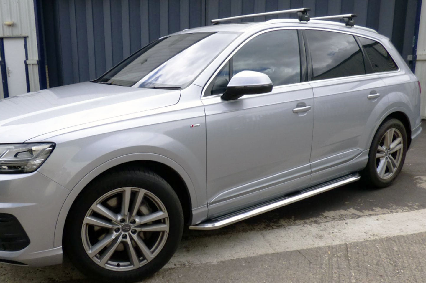 Audi Q7 Bj. 16-19 Trittbretter "Premier" - Direct 4x4 Autozubehör