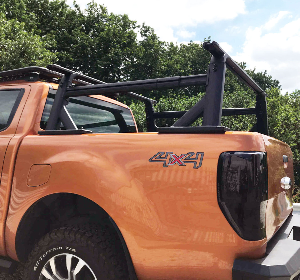 Universal Pick-Up Gepäckträger & Überrollbügel "CargoPro" - Direct 4x4 Autozubehör