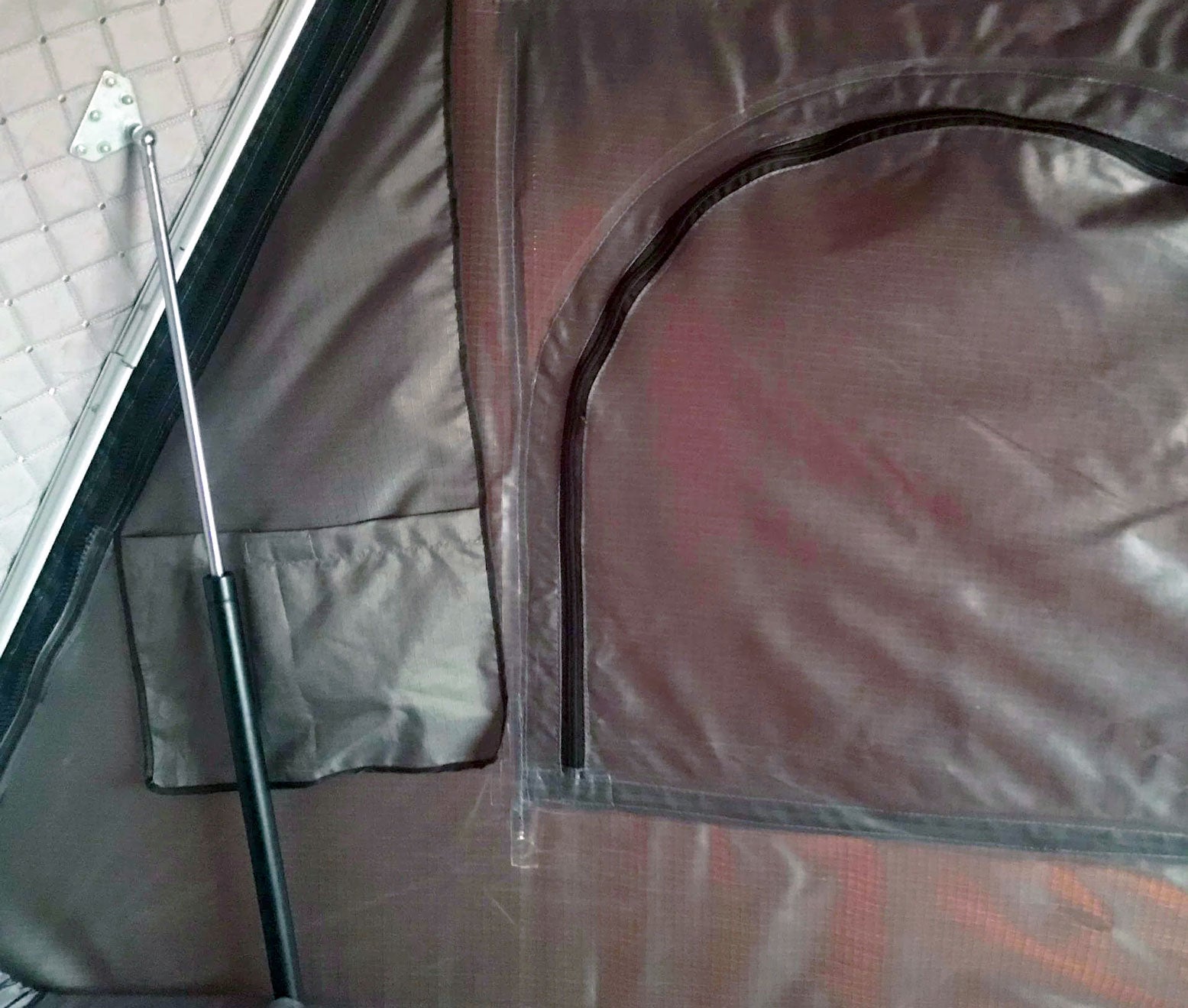 4 Personen Auto Dachzelt "Roof-Trekk" 220cm x 211cm - Direct 4x4 Autozubehör