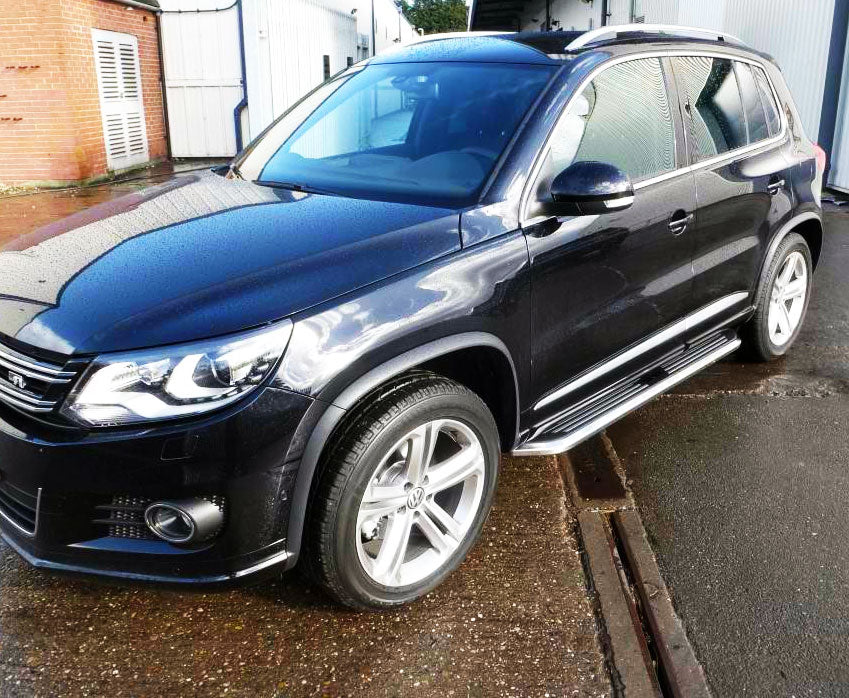 VW Tiguan Bj. 12-15 Trittbretter "Premier" - Direct 4x4 Autozubehör