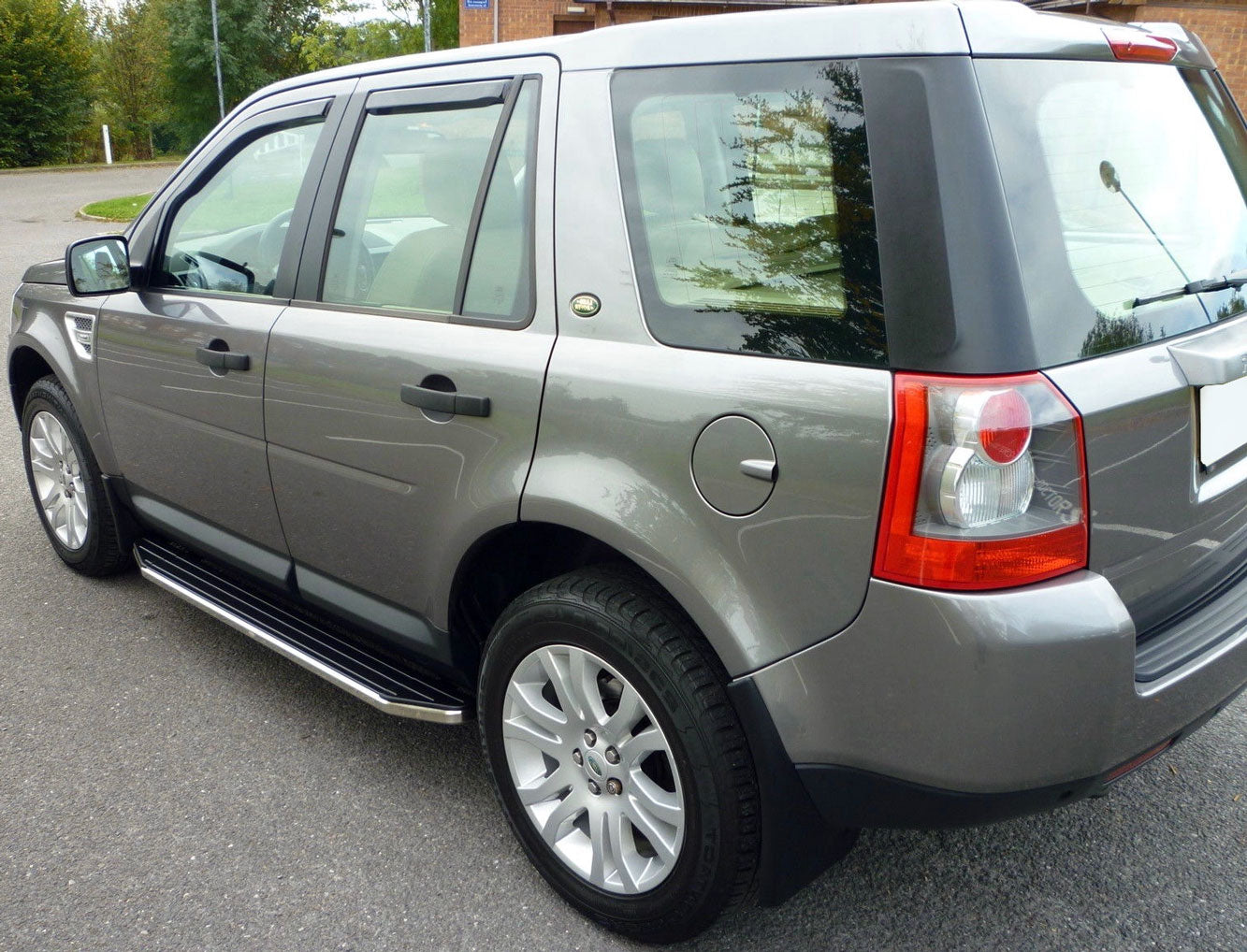 Land Rover Freelander 2 ab Bj. 07 Trittbretter "Raptor" - Direct 4x4 Autozubehör