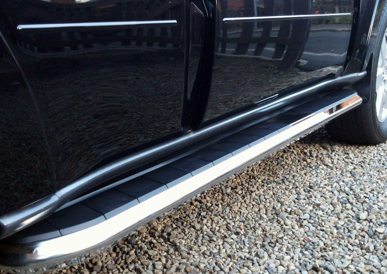 Mitsubishi Pajero 5-Türer ab Bj. '07 Trittbretter "High Flyer" - Direct 4x4 Autozubehör