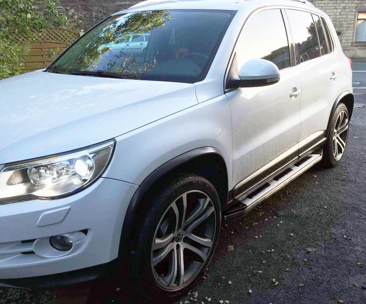 VW Tiguan Bj. 08-12 Trittbretter "Suburban" - Direct 4x4 Autozubehör