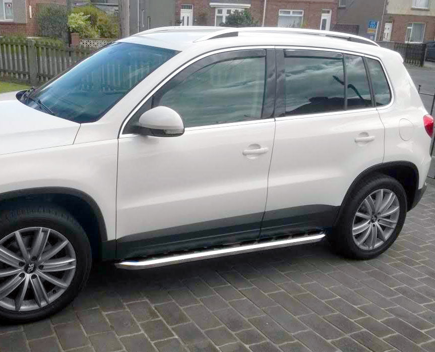 VW Tiguan Bj. 08-12 Trittbretter "Monsoon" - Direct 4x4 Autozubehör