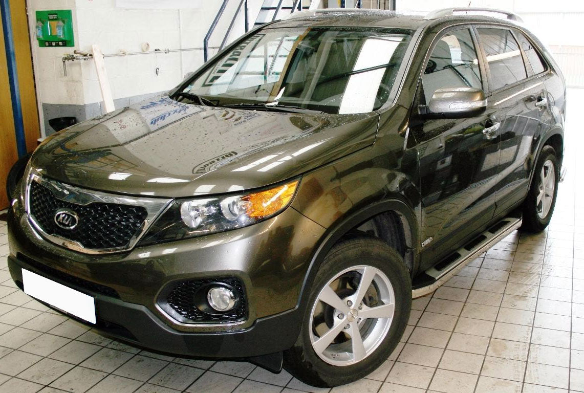 KIA Sorento Bj. 09-13 Trittbretter "Suburban" - Direct 4x4 Autozubehör