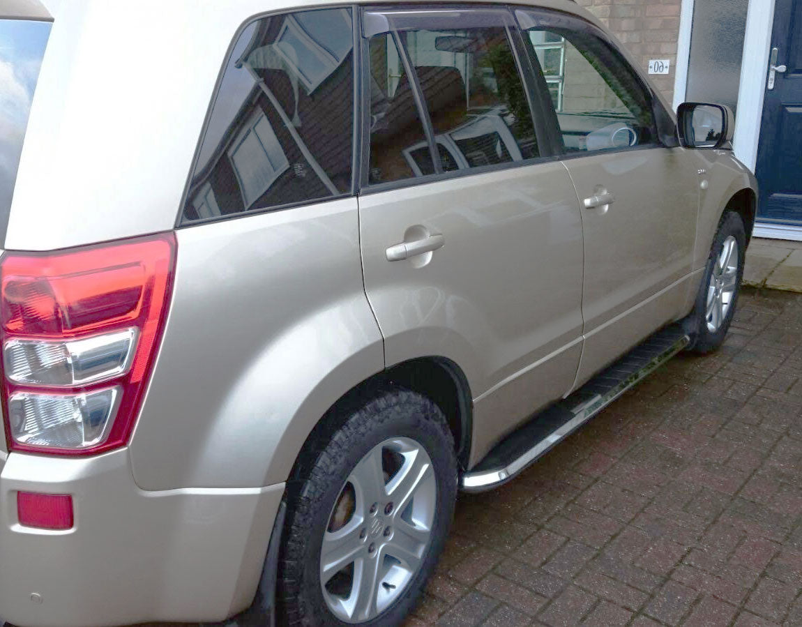 Suzuki Grand Vitara 5-Türer Bj. 06-15 Trittbretter "High Flyer" - Direct 4x4 Autozubehör