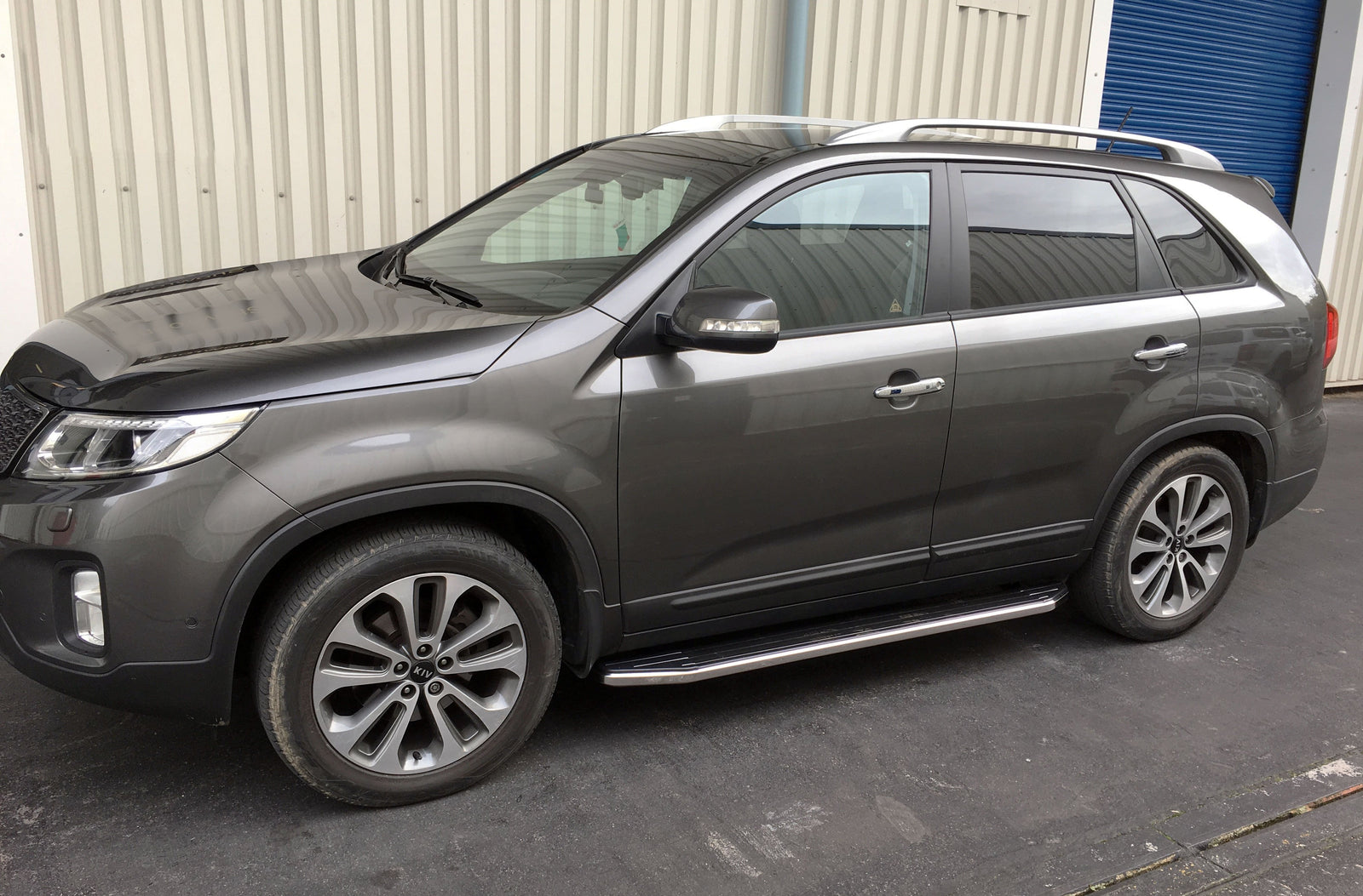 Kia Sorento 5+7 Sitzer Bj. 16-20 Trittbretter "Raptor" - Direct 4x4 Autozubehör