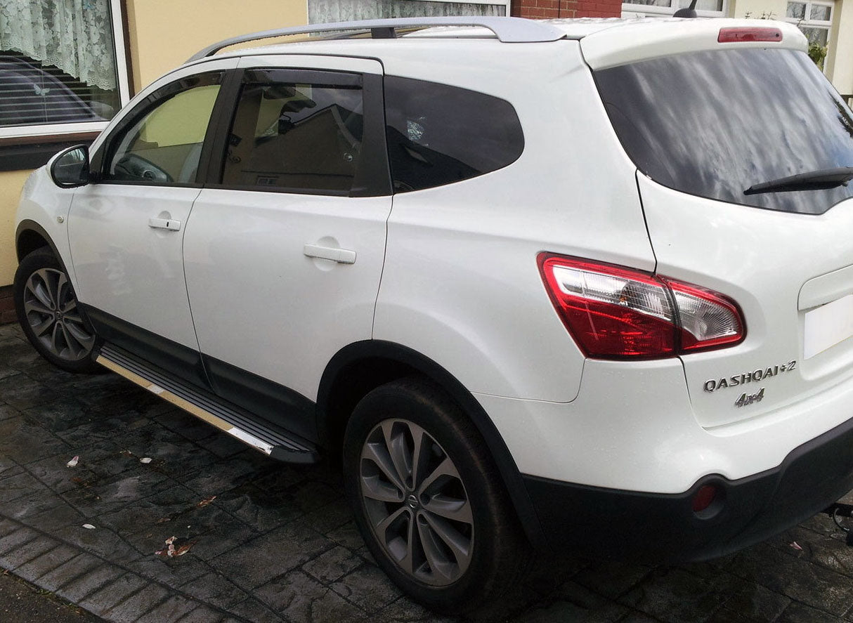 Nissan Qashqai+2 Bj. 07-13 Trittbretter "Stingray" - Direct 4x4 Autozubehör