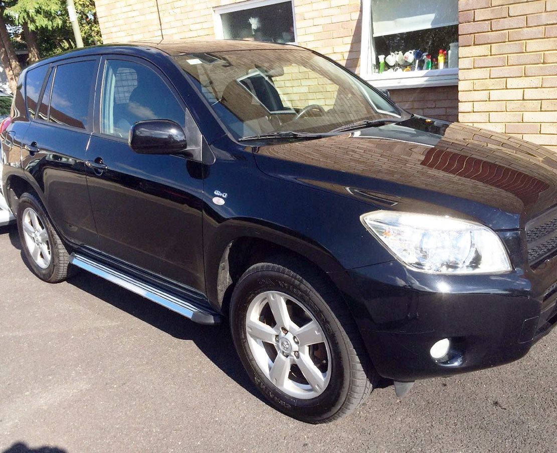 Toyota RAV4 Bj. 06-13 Trittbretter "Stingray" - Direct 4x4 Autozubehör