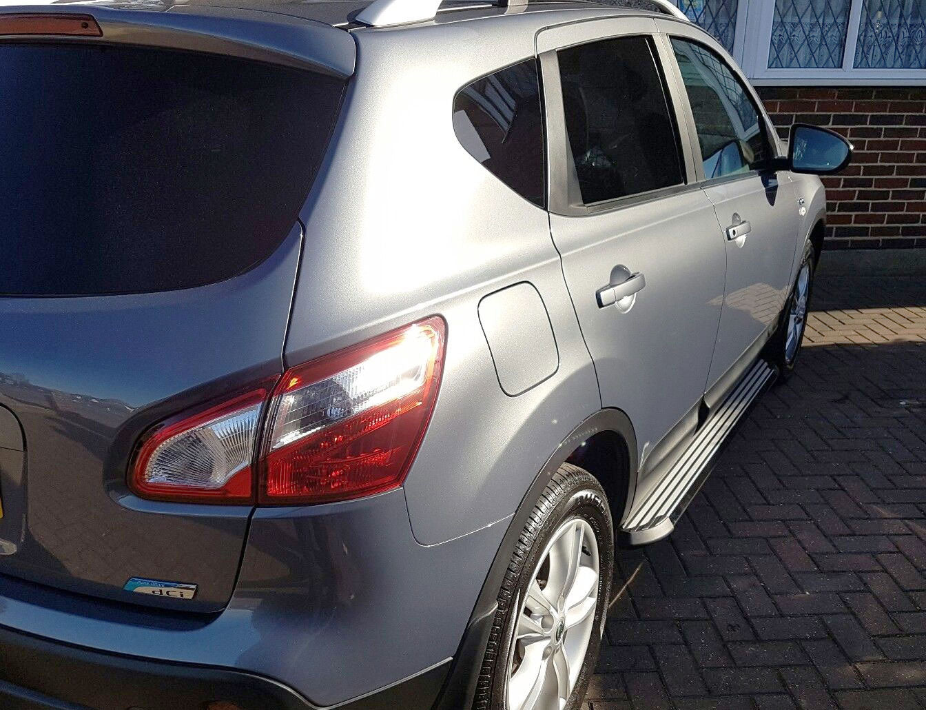 Nissan Qashqai Bj. 07-13 Trittbretter "Stingray" - Direct 4x4 Autozubehör