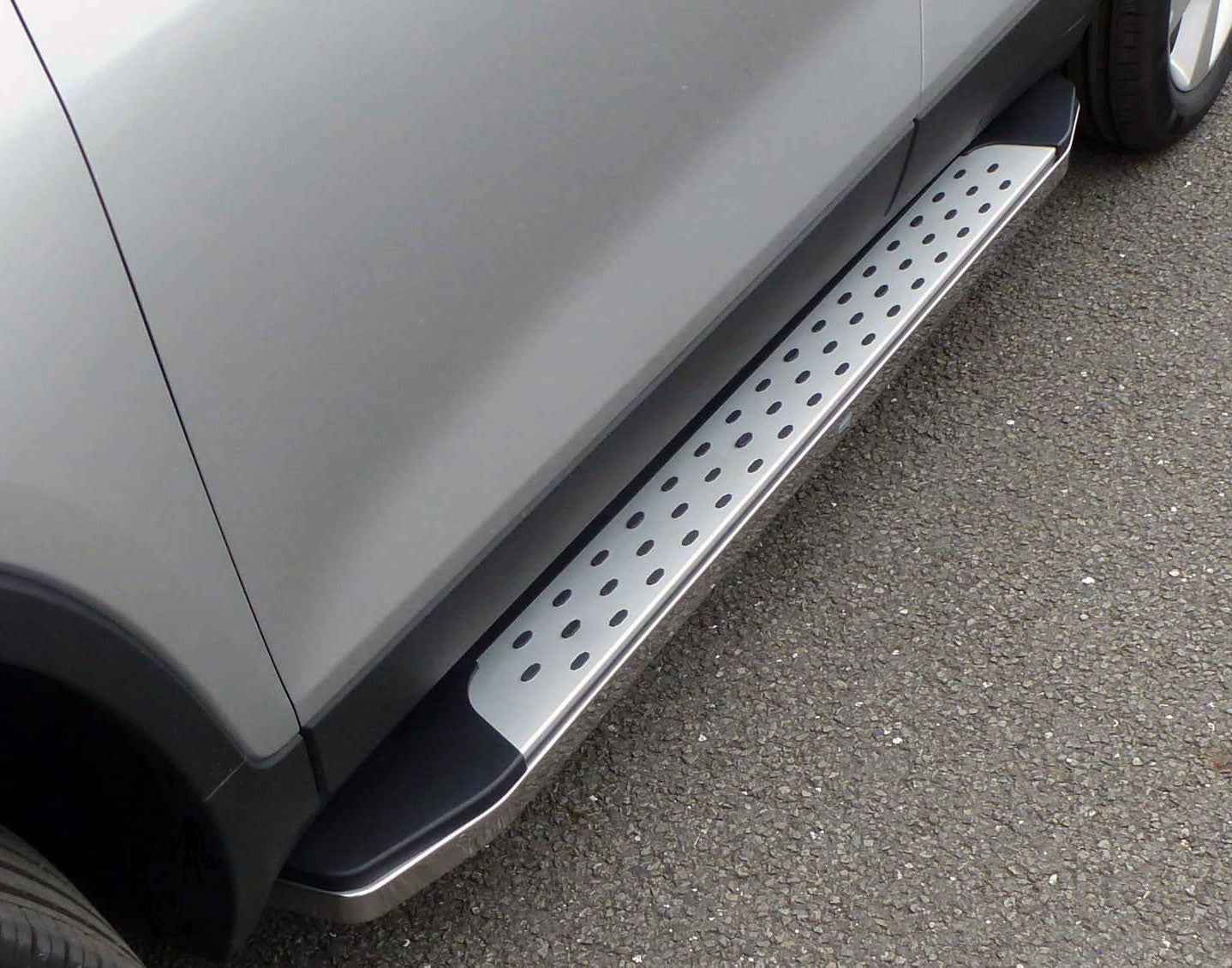 Chevrolet Trax ab Bj. 14 Trittbretter "Freedom" - Direct 4x4 Autozubehör