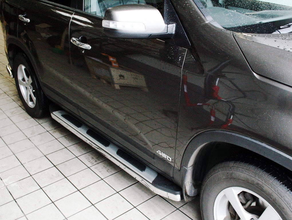 KIA Sorento Bj. 09-13 Trittbretter "Suburban" - Direct 4x4 Autozubehör