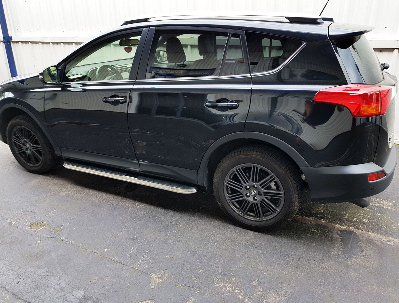 Toyota RAV4 Bj. 13-15 Trittbretter "High Flyer" - Direct 4x4 Autozubehör