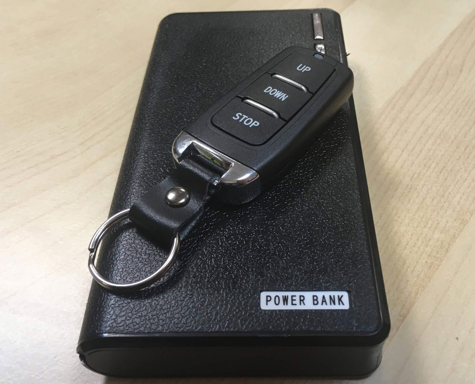 2 Personen Auto Dachzelt "Pathseeker" 225cm x 135cm - Direct 4x4 Autozubehör