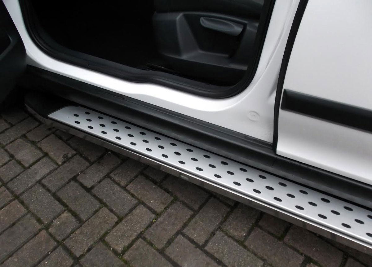 Skoda Yeti Bj. 09-18 Trittbretter "Freedom" - Direct 4x4 Autozubehör