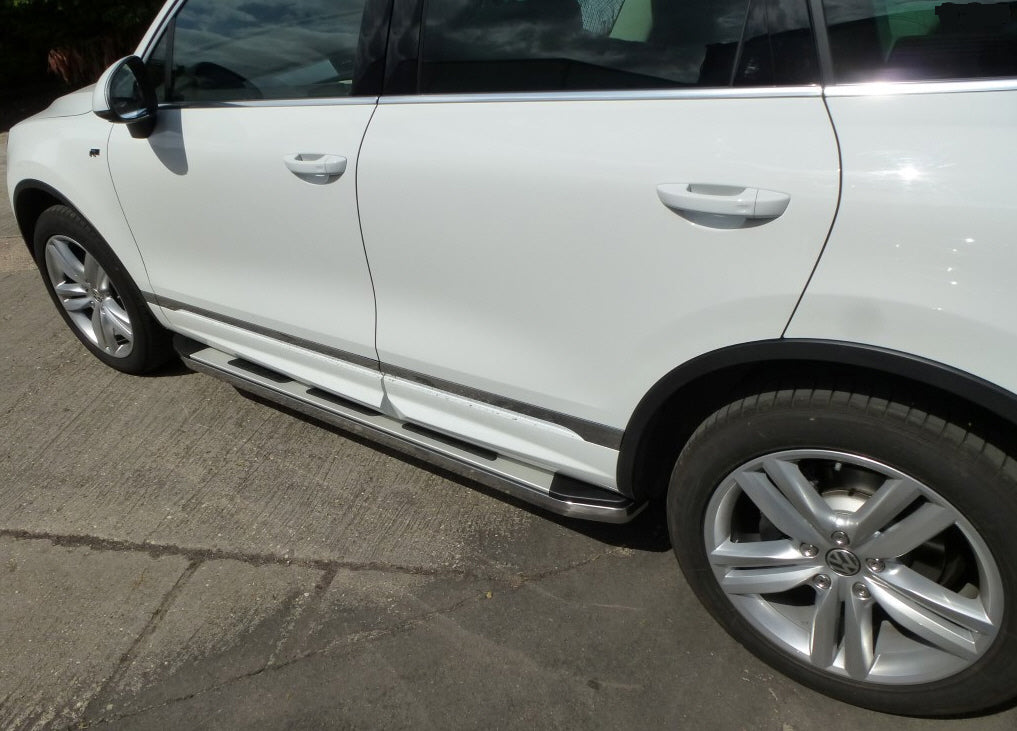 VW Touareg Bj. 10-17 Trittbretter "Suburban" - Direct 4x4 Autozubehör