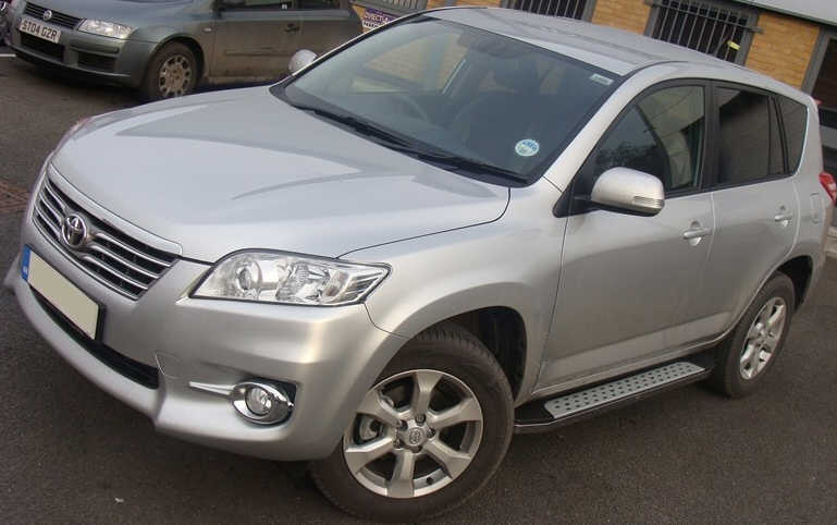 Toyota RAV4 Bj. 06-13 Trittbretter "Freedom" - Direct 4x4 Autozubehör