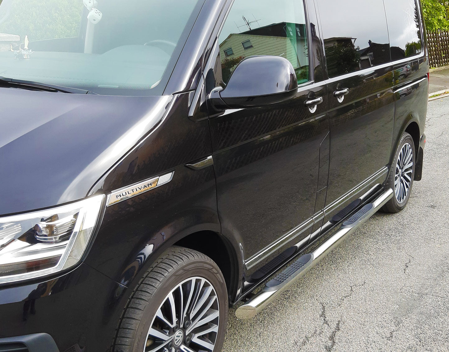 VW T6 ab Bj. 15 KRS Edelstahl Schwellerrohre mit 45° Endkappe - Direct 4x4 Autozubehör