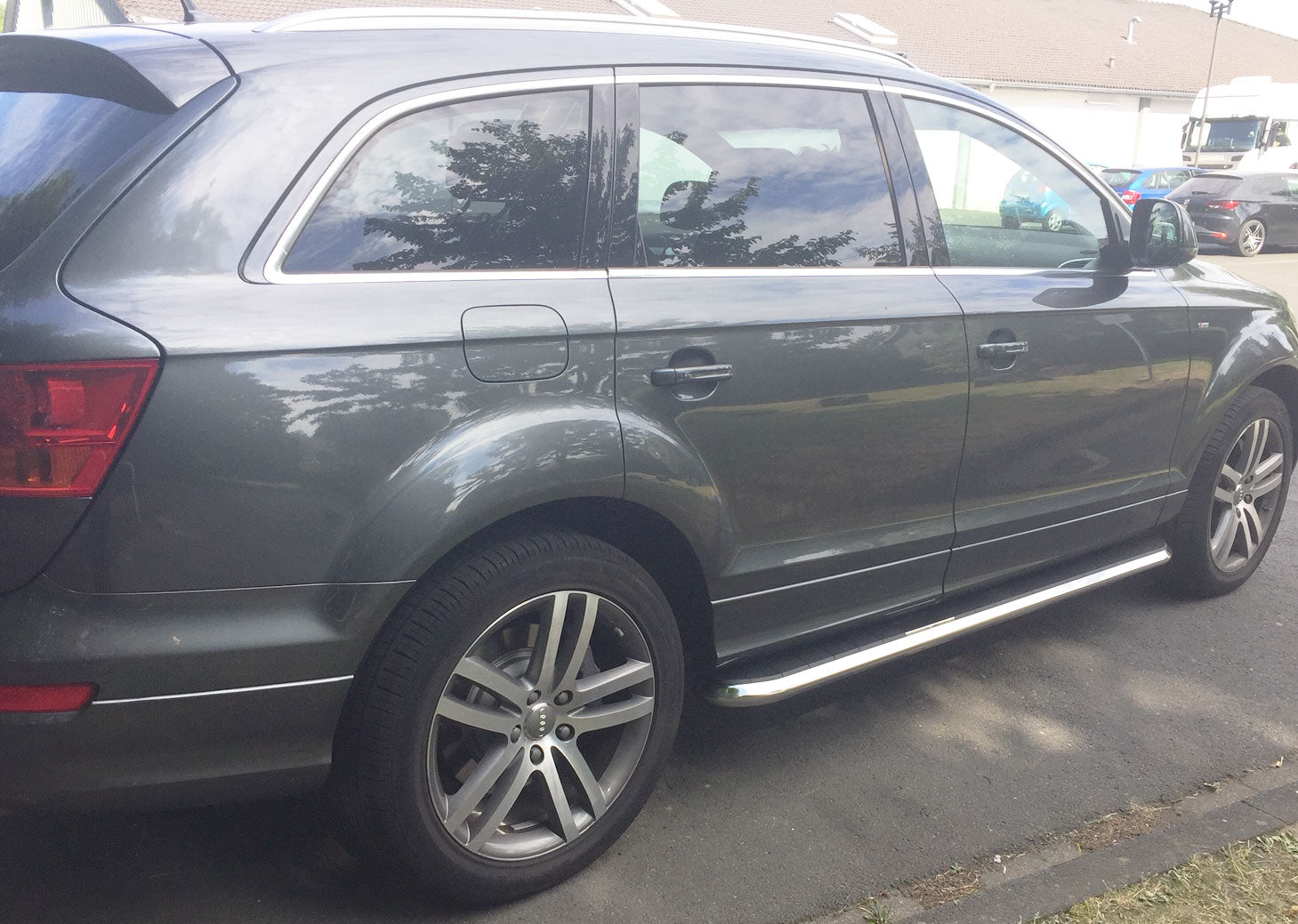 Audi Q7 Bj. 05-15 Trittbretter "High Flyer" - Direct 4x4 Autozubehör