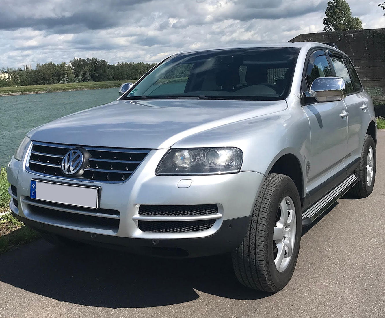 VW Touareg Bj. 02-10 Trittbretter "Stingray" - Direct 4x4 Autozubehör