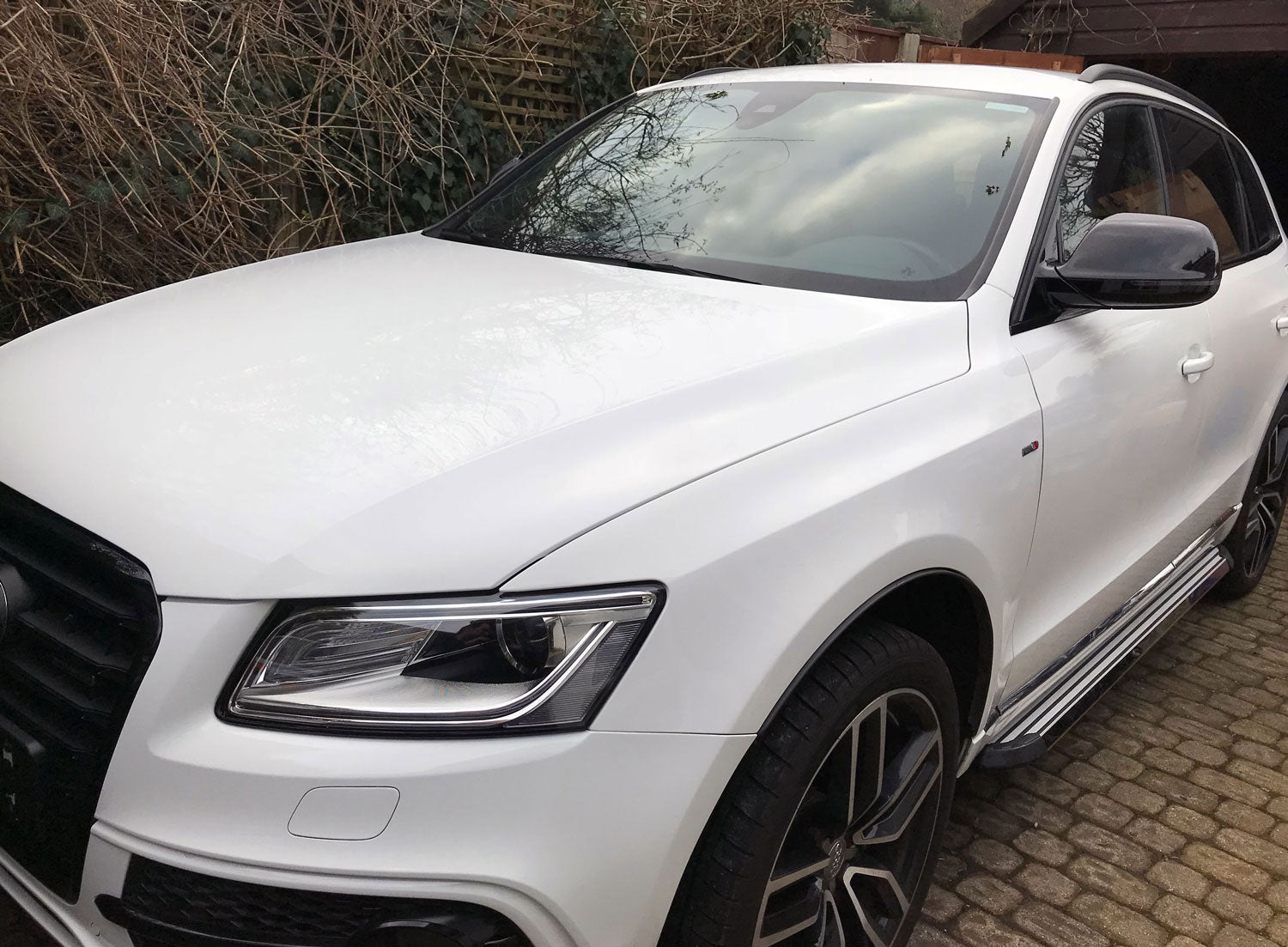 Audi Q5 Bj. 08-16 Trittbretter "Stingray" - Direct 4x4 Autozubehör