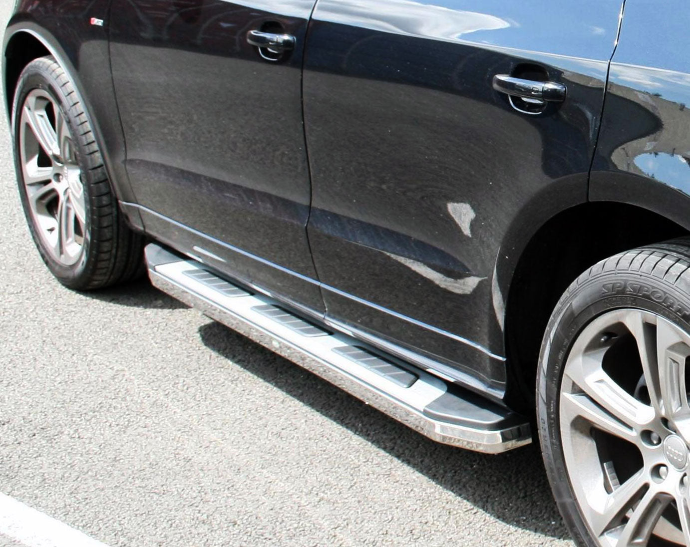 Audi Q5 Bj. 08-16 Trittbretter "Suburban" - Direct 4x4 Autozubehör