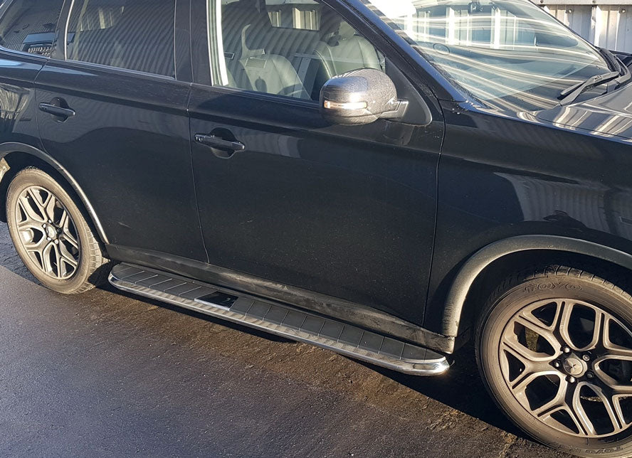 Mitsubishi Outlander ab Bj. 13 Trittbretter "High Flyer" - Direct 4x4 Autozubehör