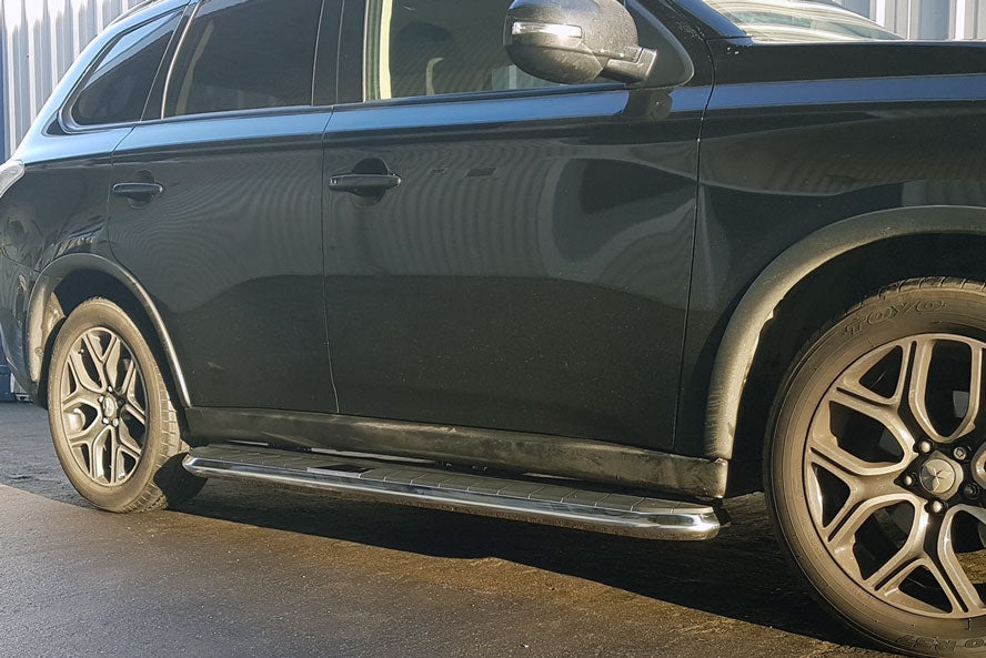 Mitsubishi Outlander ab Bj. 13 Trittbretter "High Flyer" - Direct 4x4 Autozubehör