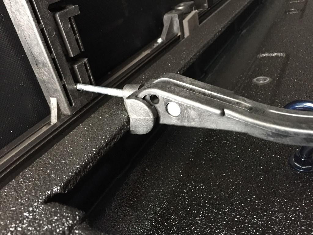 Nissan Navara D40 Double Cab Bj. 06-15 Pick-Up Plane - Direct 4x4 Autozubehör