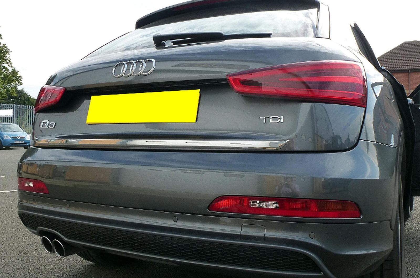 Audi Q3 Heckklappe Edelstahl Cover - Direct 4x4 Autozubehör