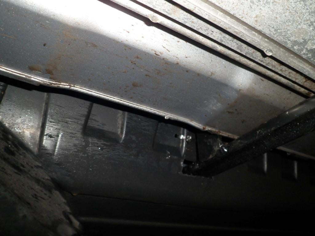 Honda CR-V Bj. 07-12 Trittbretter "Panther" - Direct 4x4 Autozubehör