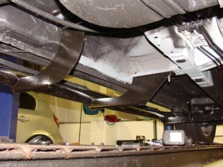 Hyundai ix35 Bj. 10-15 Trittbretter "Suburban" - Direct 4x4 Autozubehör