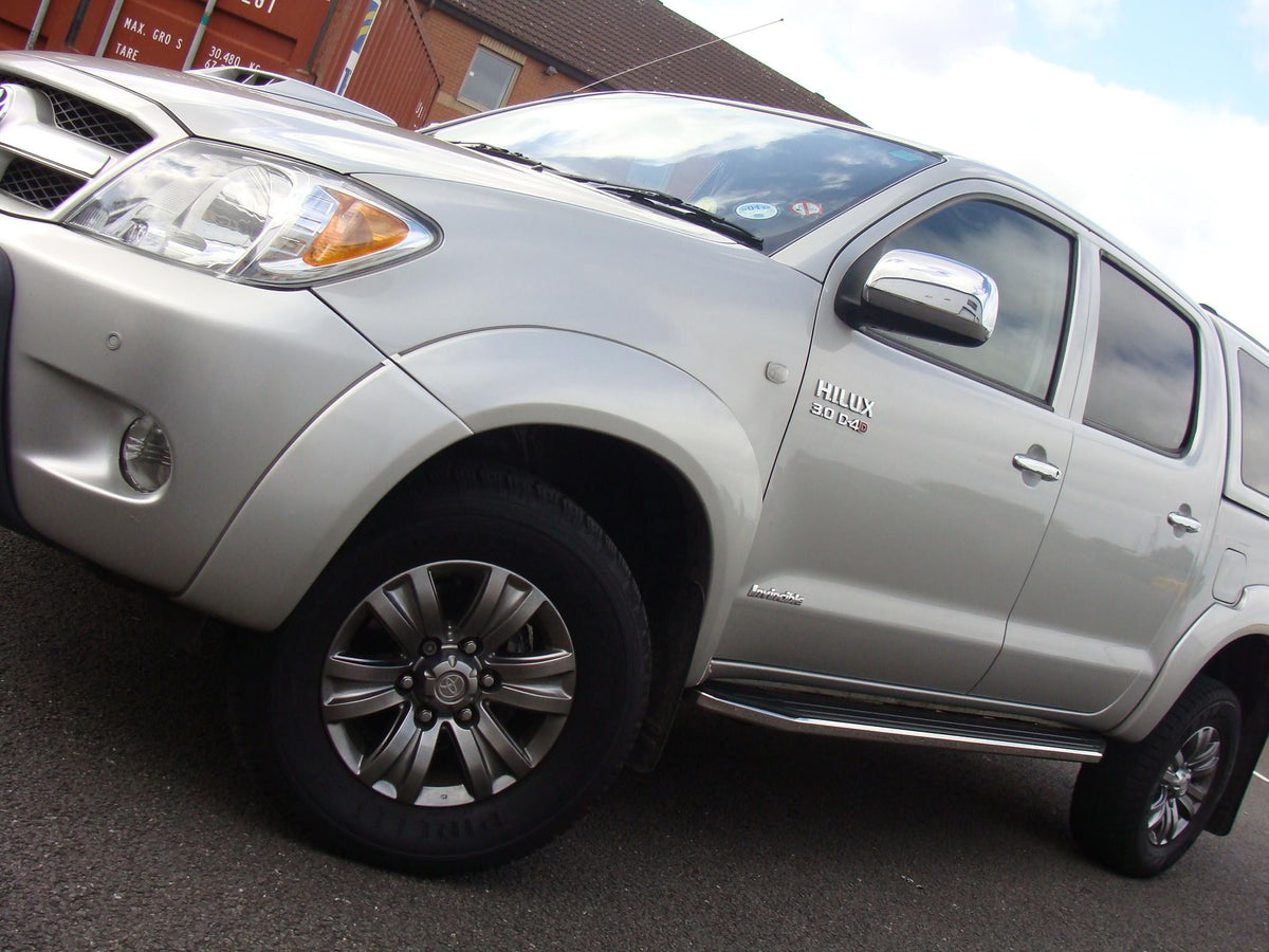 Toyota Hilux Bj. 12-16 Double Cab Trittbretter "Raptor" - Direct 4x4 Autozubehör