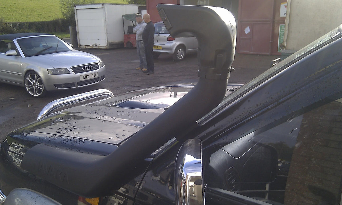 Nissan Navara D22 Safari Schnorchel - Direct 4x4 Autozubehör