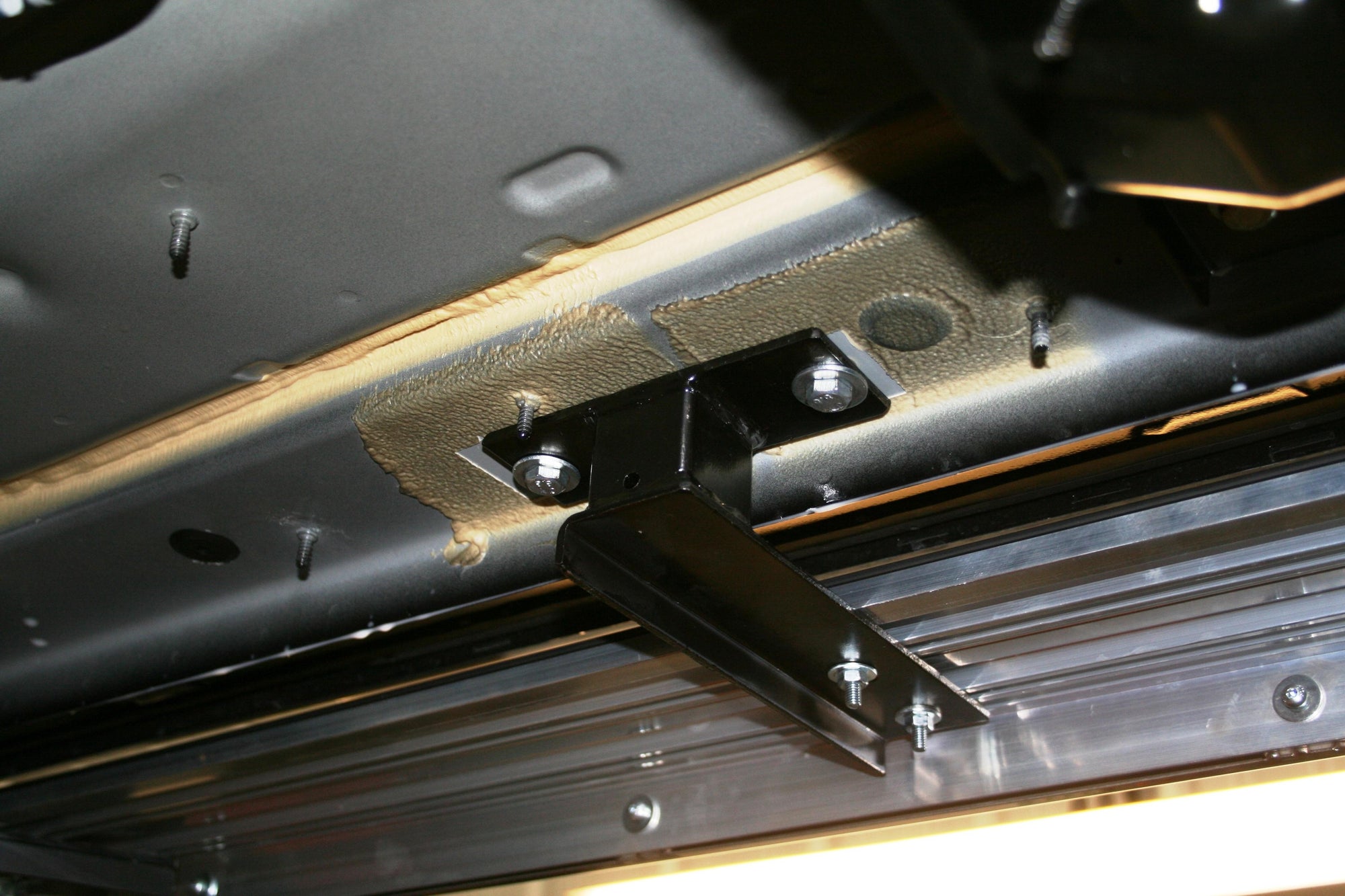 Audi Q5 Bj. 08-16 Trittbretter "Freedom" - Direct 4x4 Autozubehör