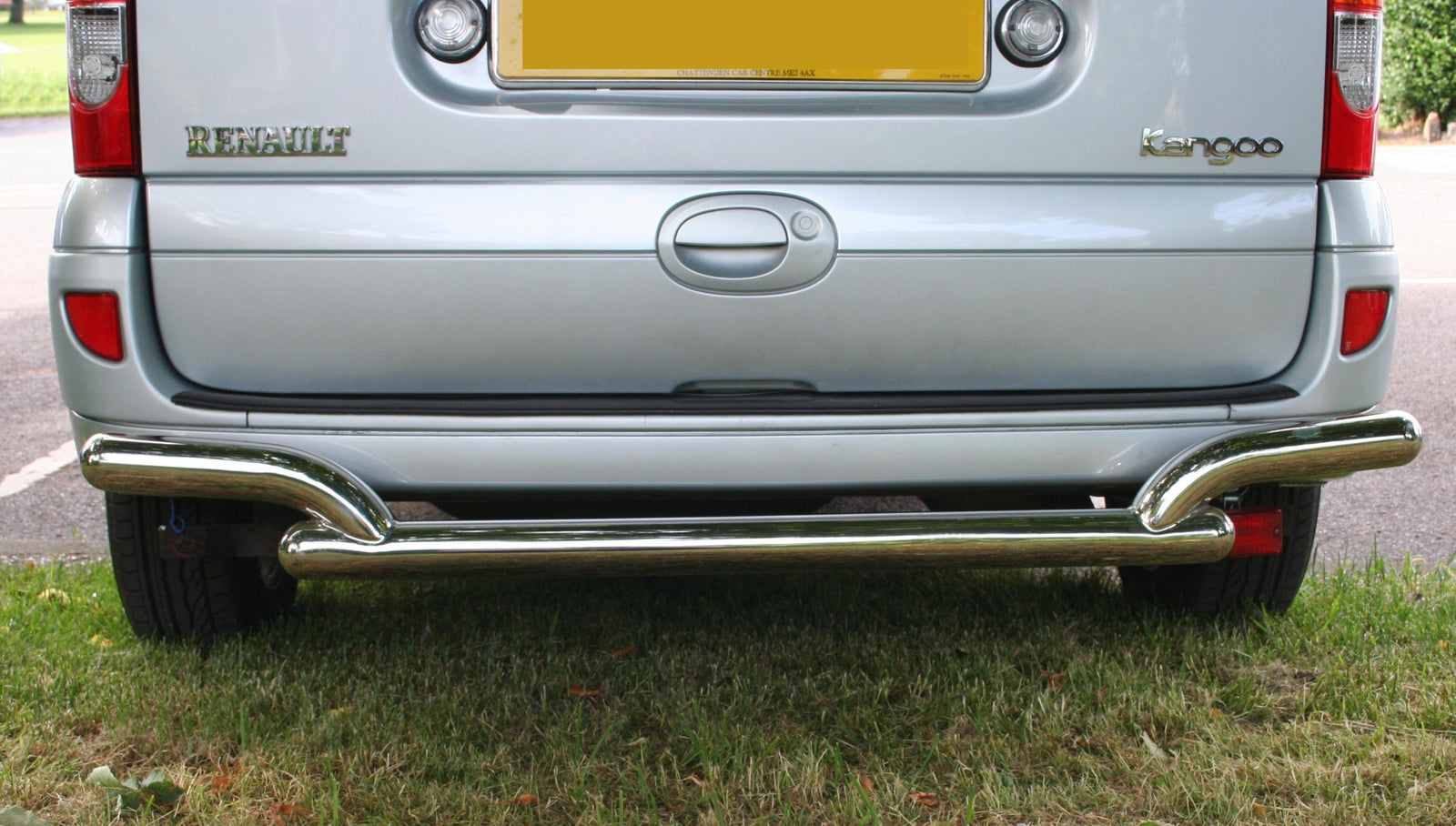 Renault Kangoo Bj. 03-08 Edelstahl Heck-Rammschutz - Direct 4x4 Autozubehör