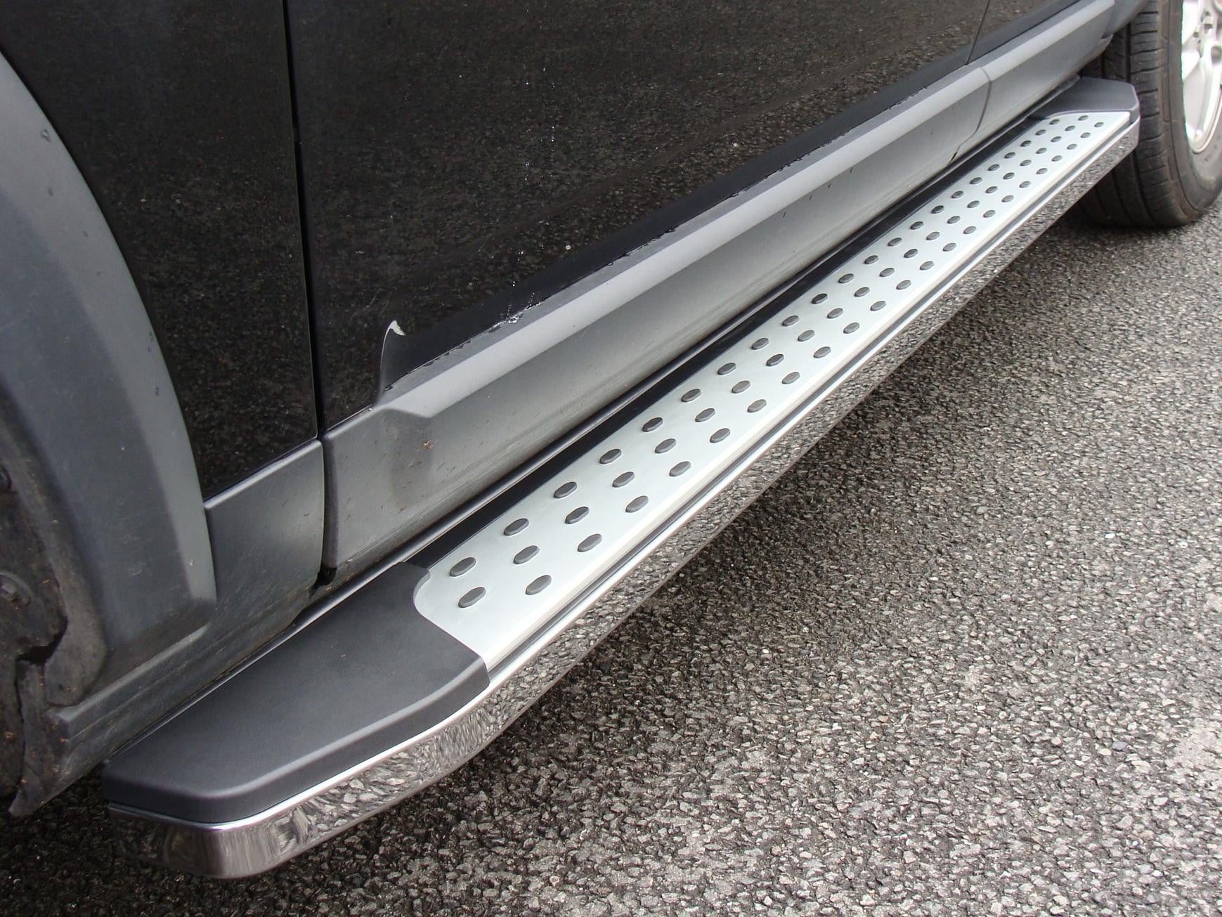 Audi Q5 Bj. 08-16 Trittbretter "Freedom" - Direct 4x4 Autozubehör