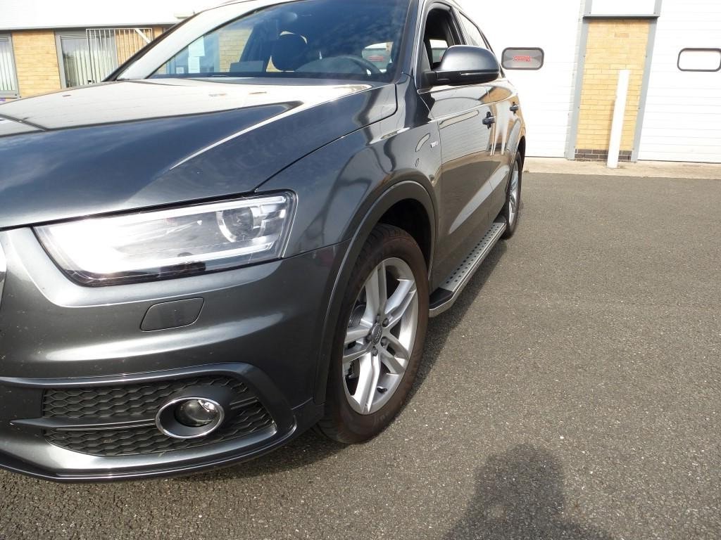 Audi Q3 Bj. 12-18 (8U) Trittbretter "Freedom" - Direct 4x4 Autozubehör