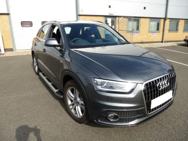 Audi Q3 ab Bj. 18 (F3) Trittbretter "Suburban" - Direct 4x4 Autozubehör