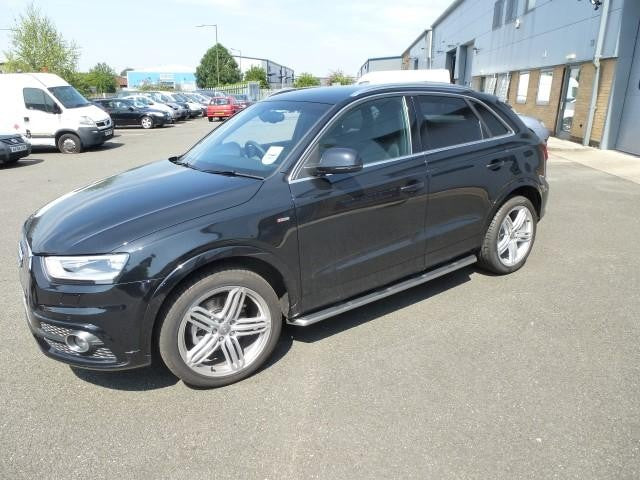 Audi Q3 Bj. 12-18 (8U) Edelstahl Trittbretter im original Style - Direct 4x4 Autozubehör