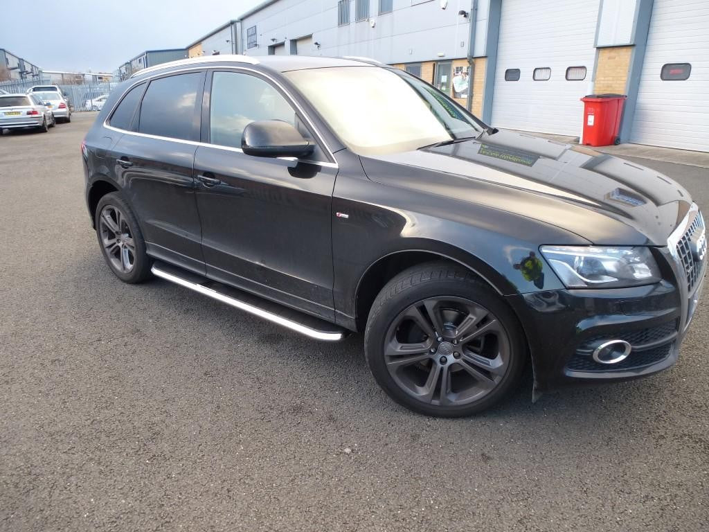 Audi Q5 Bj. 08-16 Trittbretter "High Flyer" - Direct 4x4 Autozubehör