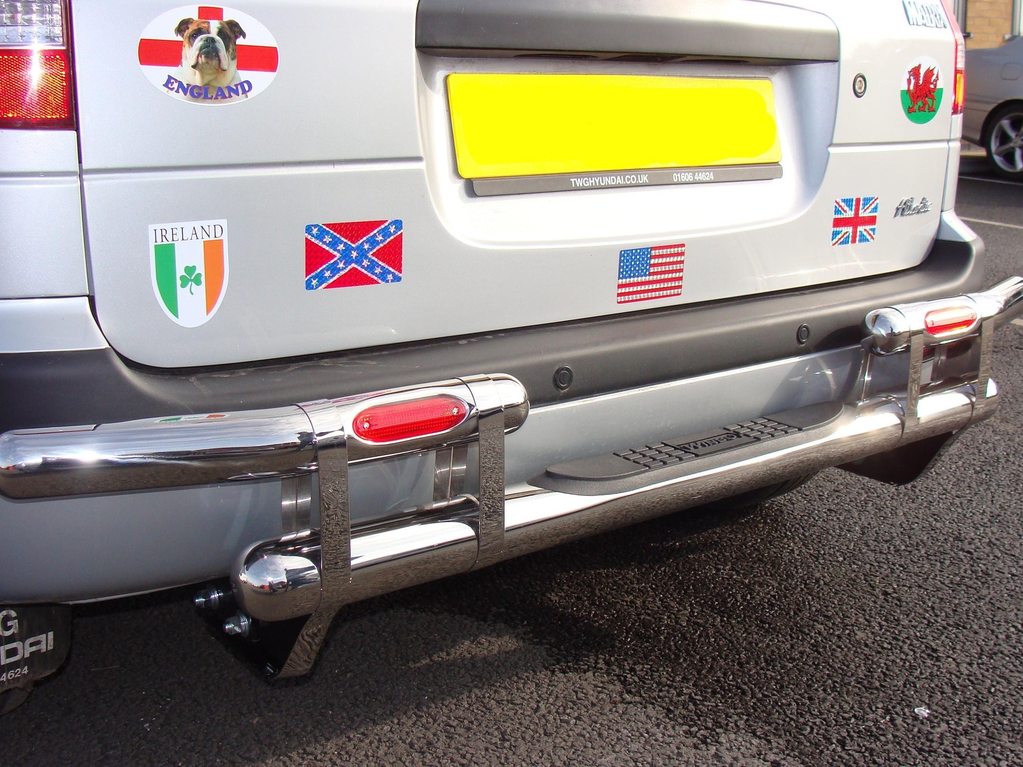 Hyundai Matrix Edelstahl Heck-Rammschutz - Direct 4x4 Autozubehör