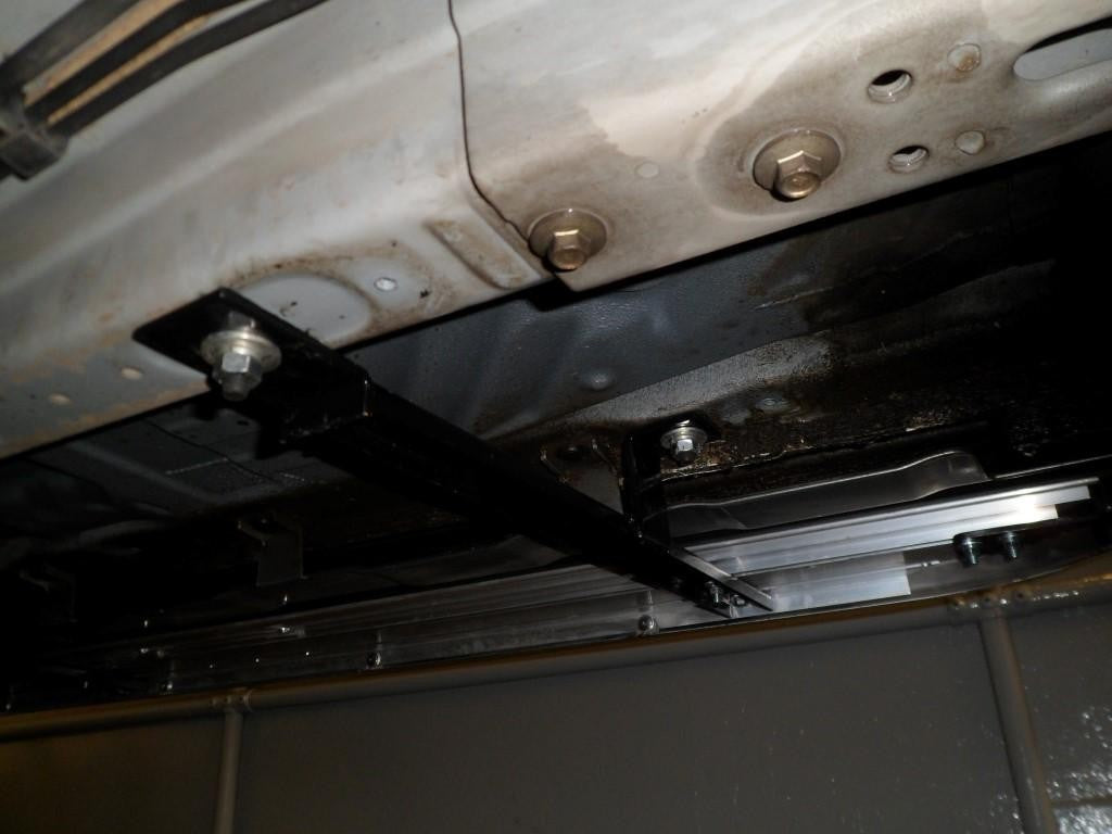 Honda CR-V Bj. 07-12 Trittbretter "Panther" - Direct 4x4 Autozubehör