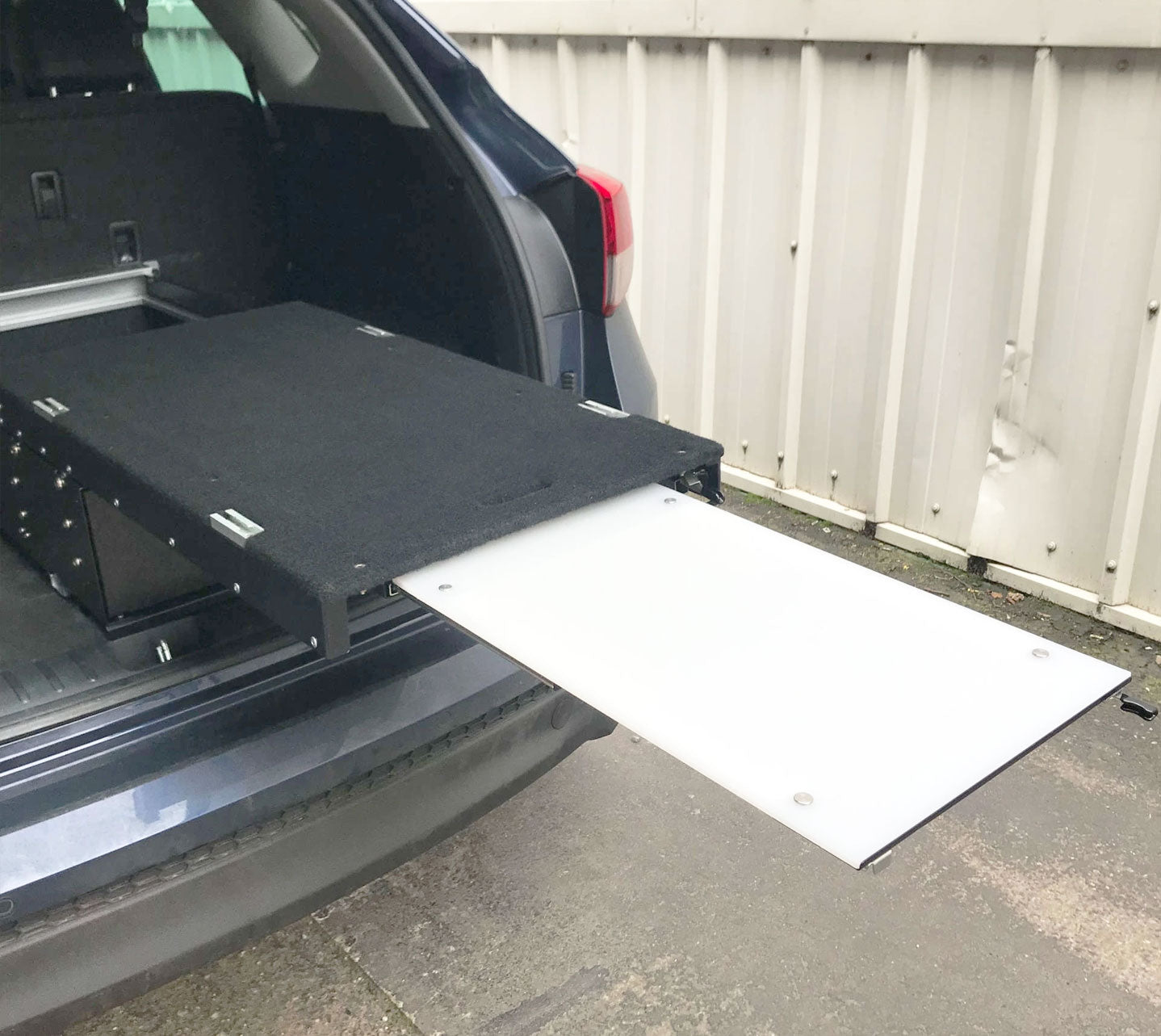 Schubkasten System "Modular" 89cm x 47cm x 27 mit Arbeitstisch - Direct 4x4 Autozubehör