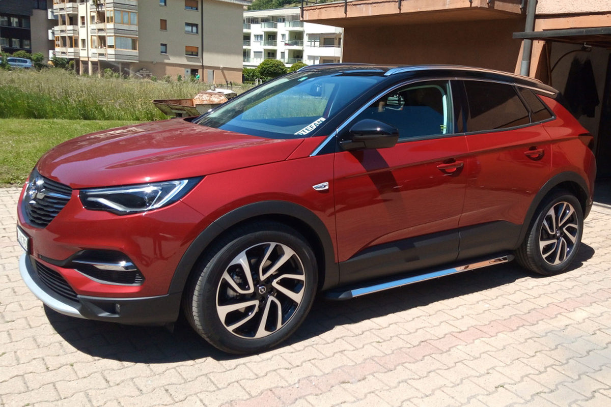 Opel Grandland X ab Bj. 17 Trittbretter "Stingray" - Direct 4x4 Autozubehör