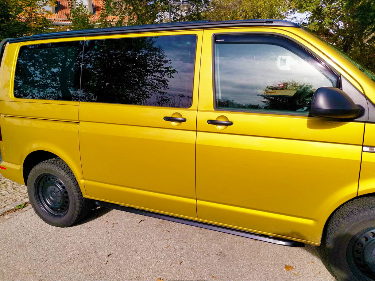 VW T5 Bj. 03-09 Kurzer RS OE Style schwarze Schwellerrohre "N-Max" - Direct 4x4 Autozubehör