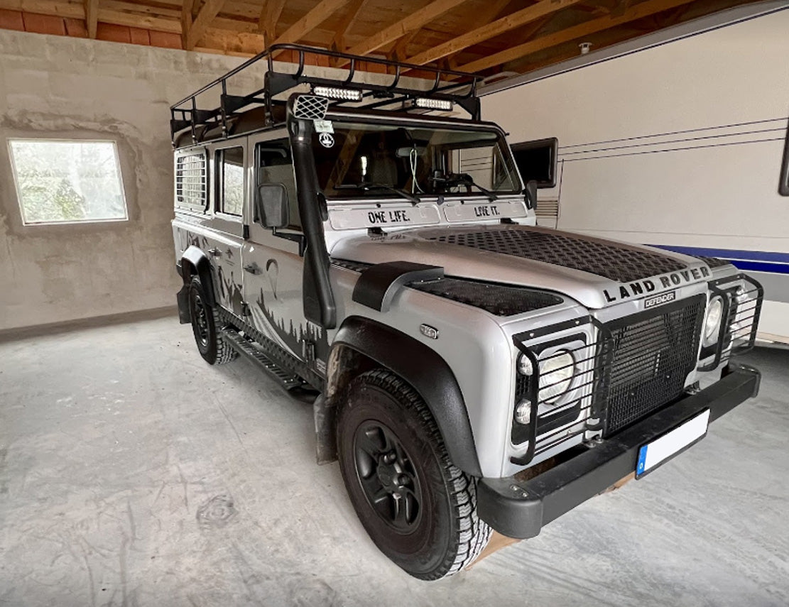 Land Rover Defender 110 Bj. 83-16 schwarze Schwellerrohre - Direct 4x4 Autozubehör