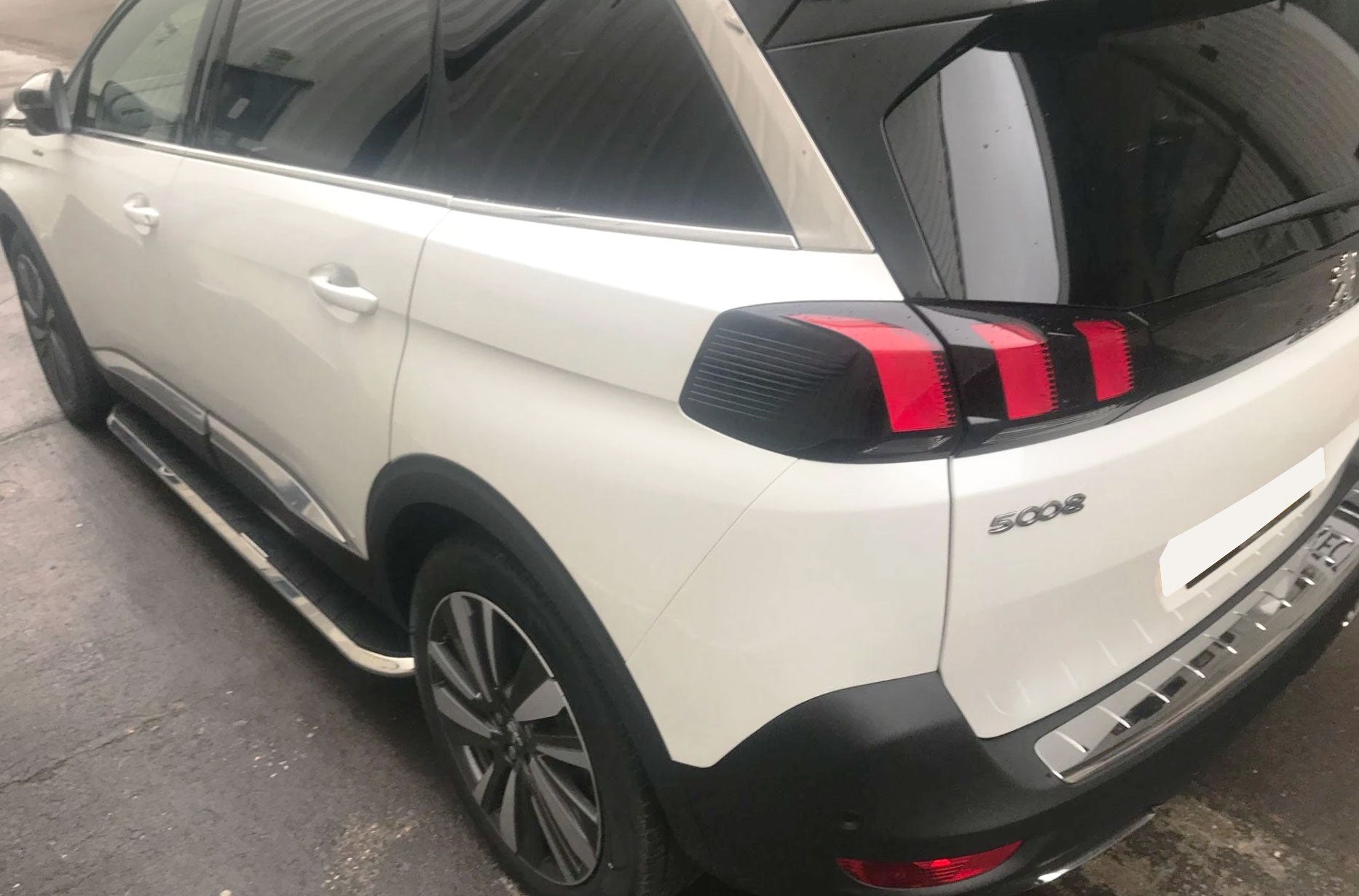 Peugeot 5008 ab Bj. 17 Trittbretter "High Flyer" - Direct 4x4 Autozubehör