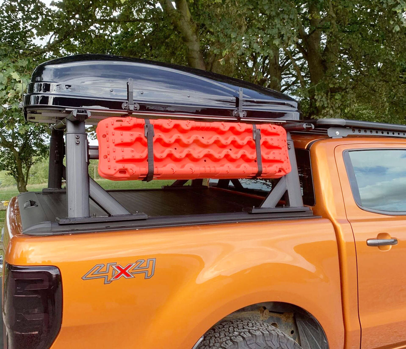 Universal Pick-Up Gepäckträger & Überrollbügel "CargoPro" - Direct 4x4 Autozubehör