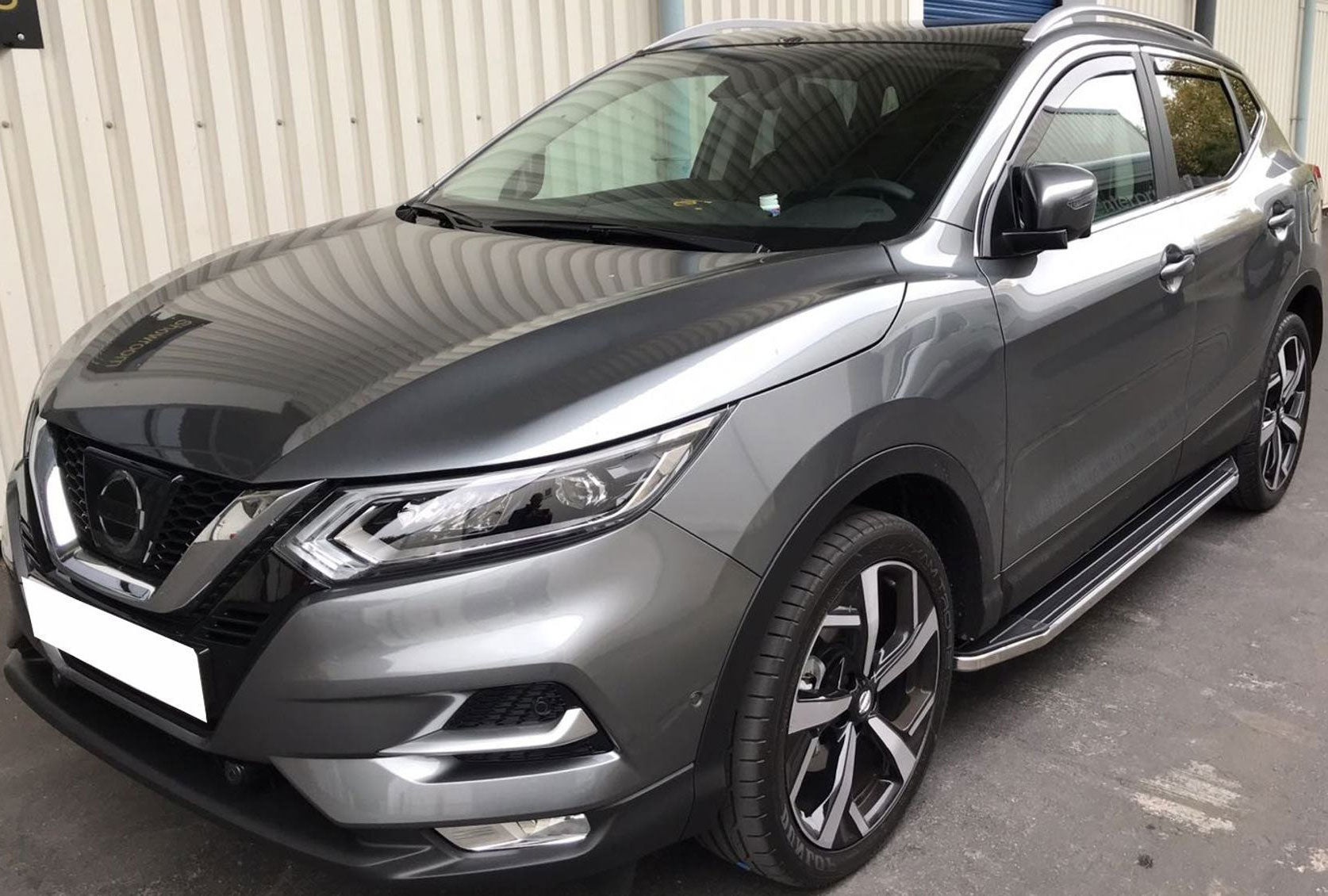 Nissan X-Trail Bj. 14-17 Trittbretter "Raptor" - Direct 4x4 Autozubehör